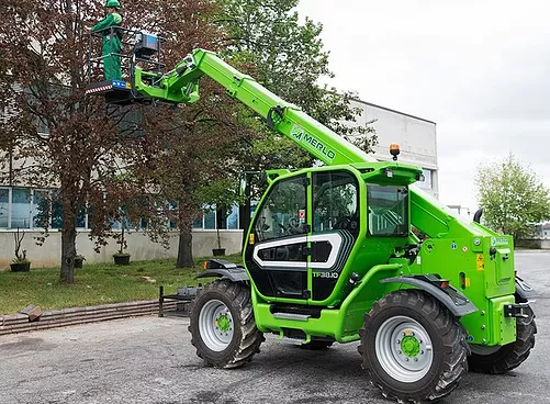 MERLO TF38.10