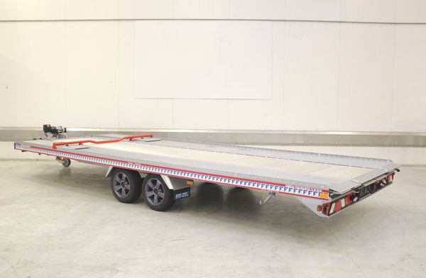 Fit-Zel – Euro Trans 35-22-60X w/Alu bottom- Upper ramps- Electric tip- Electric winch