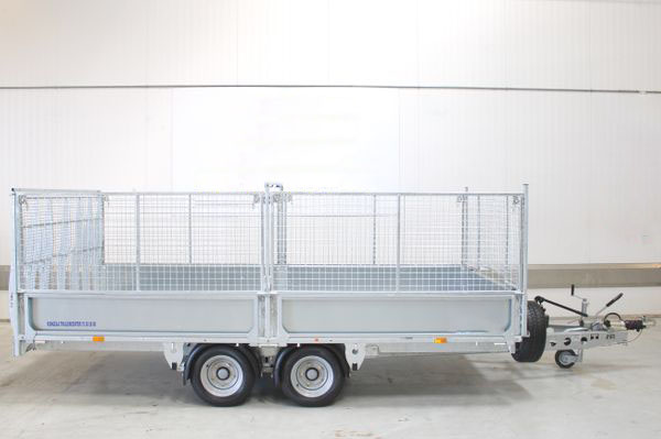 Ifor Williams TB4021-352 w/sides, grid sides and full width ramp
