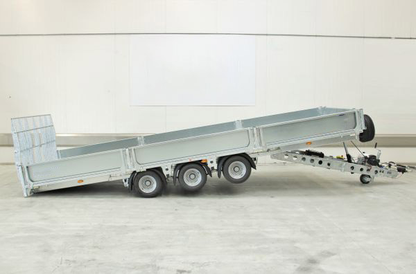 Ifor Williams TB5521-353 – 3 axle – R10 – w/Electric tilt – Sides – Ramp